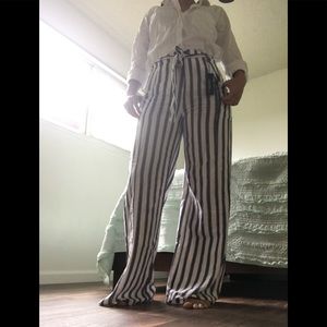 Striped pants Small